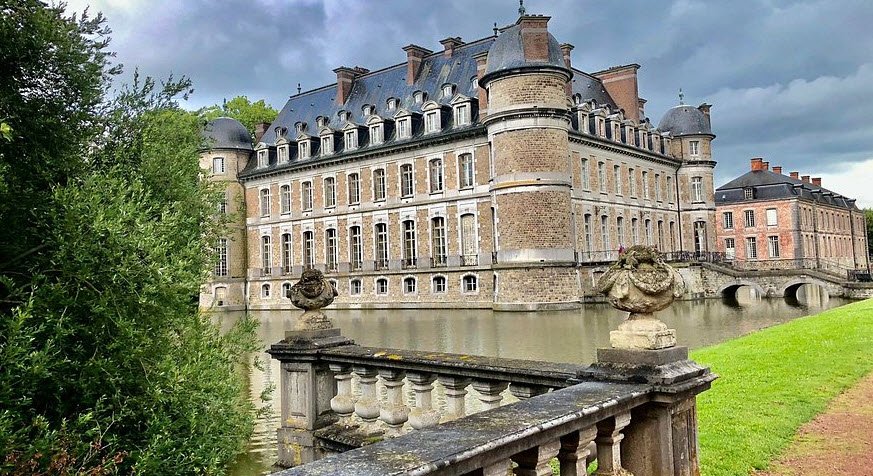 Château d'Oulhaye, Saint-Georges-sur-Meuse, Belgium, Belgium